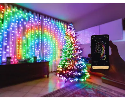 Produktbild von Intelligenter Led-Vorhang Twinkly 400 Rgbw 1,5X2,1M