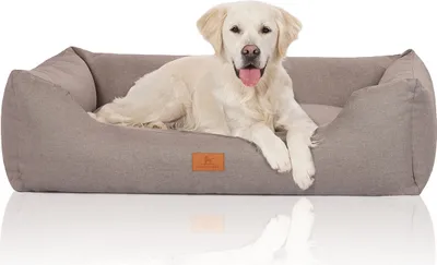 Produktbild von Knuffelwuff Hundebett Lotte aus Velours mit feinem Handwebcharakter XL 105 x 75cm Lichtgrau