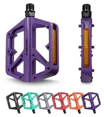 Immagine prodotto di Pedali per bicicletta in nylon, piattaforma da 9/16", colore viola, con riflettori e perni antiscivolo