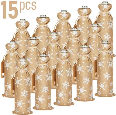 Produktbild von BRUBAKER Weinbeutel für Weihnachten - Schneeflocken Weiß - 36 cm x 17 cm Jutesack - Weintasche für Wein, Sekt, Champagner - Flaschenbeutel, 15 Stück