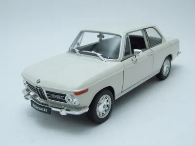Produktbild von Welly 24053C BMW 2002 ti 1968 creme 1:24