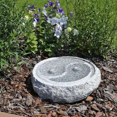 Produktbild von CLGarden Vogeltränke M2 Yin Yang aus Granit Naturstein Stein Garten Vogelbad