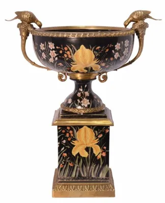 Produktbild von Casa Padrino Barock Porzellan Vase mit 2 Griffen, Grün / Gold, Höhe 54 cm -  Dekovase für gehobene Wohnräume