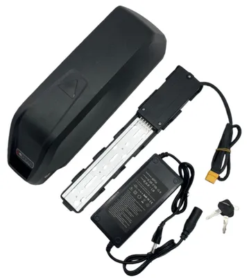 Productafbeelding van TOURUP Hailong 149B E-bike-accu 48V 30Ah (30A BMS) kunststof behuizing; compatibele modellen: ENGWE M20 / HIKEEP K6-U (hoogtemeting vereist) — Zwart