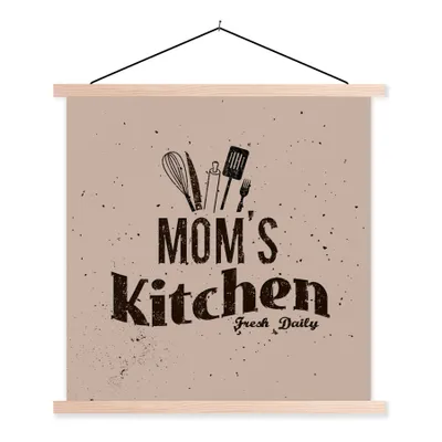 Produktbild von MuchoWow® Textilposter Küche - Mutter - Essen 40x40 cm mit holzfarbenen Rahmen - Posterleiste