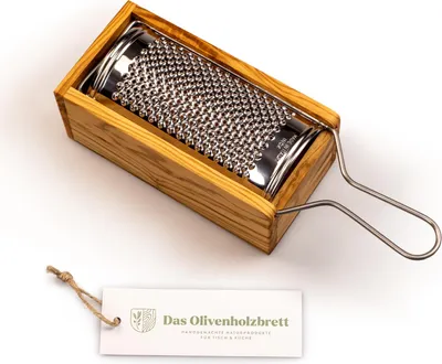 Produktbild von Parmesanreibe mit Box 29cm x 7cm x9cm