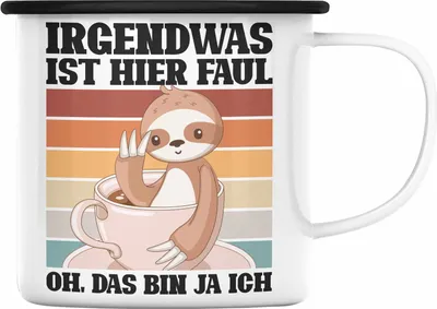 Produktbild von Trendation - Lustige Emaille Tasse Irgendwas Ist Hier Faul Geschenk Spruch Faultier Kollegein Kollege Geschenkidee Freundin Freund (Schwarz)