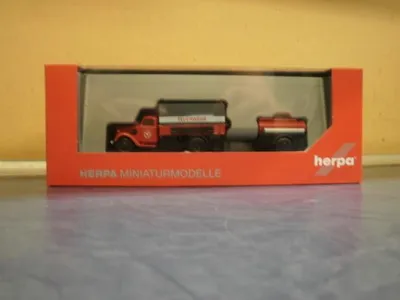 Produktbild von Herpa Ford  V 3000 Planen-LKW mit Tankanhänger Feuerwehr 307956