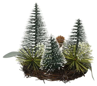 Teelichthalter mit grünen Mini Weihnachtsbäumen, Tannenzapfen und winterlichen Details als festliche Tischdekoration