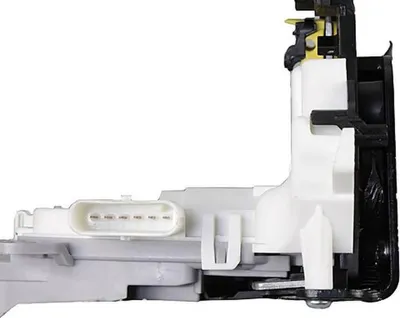 Imagen del producto de Cerradura trasera izquierda con doble cierre, marca METZGER, compatible con, entre otros, el AUDI A6
