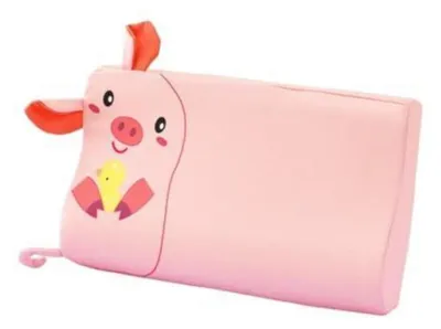 Produktbild von Kinderkissen Ergonomisch Schwein 45*27*6 cm mit Bezug