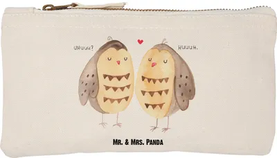 Produktbild von Mr. & Mrs. Panda Schlampermäppchen Eulen Liebe Größe S Klein - Weiß - Geschenk, Kulturbeutel, All You Need Is Love, Schminkbeutel, Etui, Eule, Owl, Make-Up Tasche, Pouch