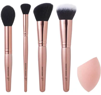 Produktbild von e.l.f. Complexion Essentials Brush & Sponge Set 4-teiliges Make-up Pinselset