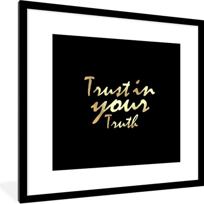 Produktbild von MuchoWow® Gerahmtes Poster Zitat - Vertrauen - Gold 40x40 cm - Poster mit Schwarzem Bilderrahmen Wandposter Rahmen Foto Bilder - Poster - Plakat im Rahmen