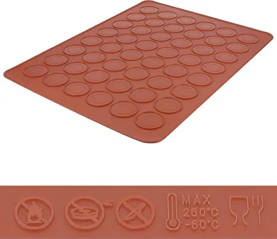 Produktbild von mumbi Macaron Matte Backmatte Silikon Backform für 48 Macarons antihaftbeschichtet, braun