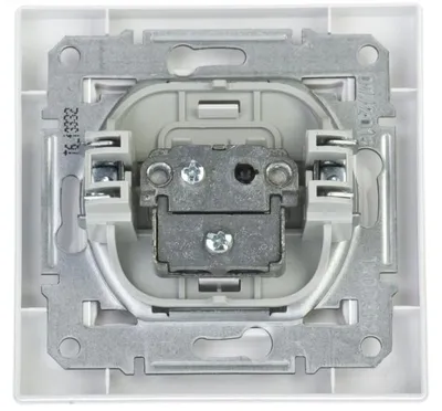 Productafbeelding van Asfora SAT-antenneconnector, 1 dB, wit, met frame, model EPH3700121