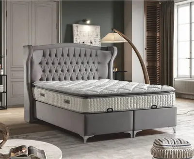 Produktbild von Casa Padrino Luxus Chesterfield Samt Doppelbett mit Matratze Grau / Silber - Verschiedene Größen