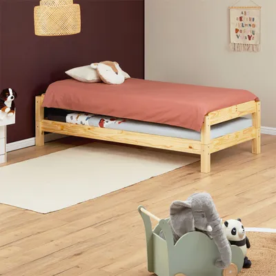 Produktbild von Stapelbett RINO 90x200 cm 2er Set in weiß aus Kiefer Massivholz, Kinderbett mit Gästebett aus massivem Holz, platzsparendes Stapelliege Massivholzbett