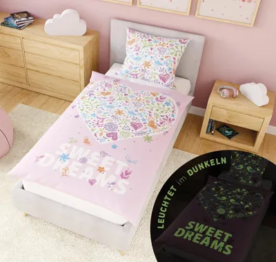 Produktbild von Herz Bettwäsche Glow in the Dark Kinderbettwäsche 135x200 + 10 SPIELE Mädchen Bettwäsche leuchtet