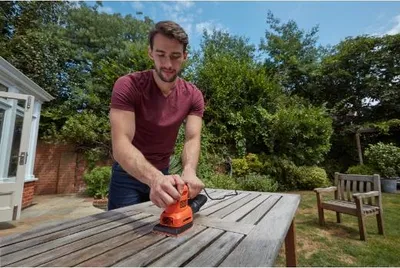 Image de Black&Decker 4in1 Multischleifer 220W BEW200