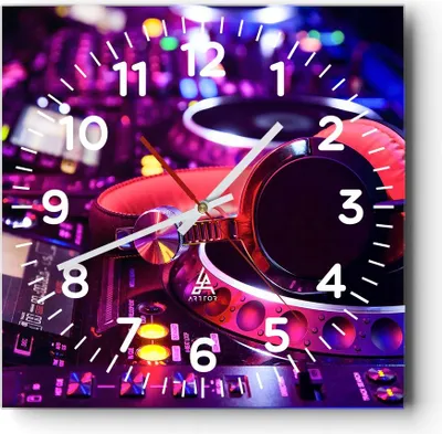 Produktbild von Wanduhr - Quadrat - Glasuhr - DJ Disco Nachtclub Audio - 40x40cm - Schleichendes Uhrwerk - Lautlos - zum Aufhängen bereit - Dekoration Modern - Wanddekoration aus Glas - C4AC40x40-2404
