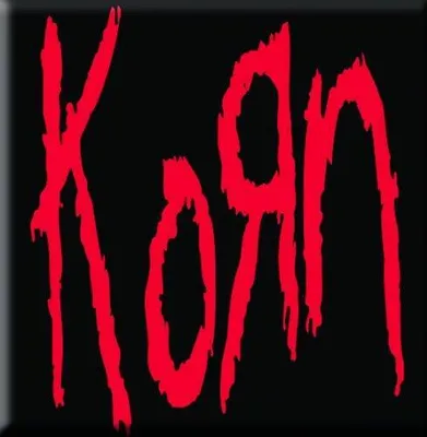 Obrázek produktu pro Korn - Magnetka na ledničku, logo RO7031 (jedna velikost) (černá/červená)