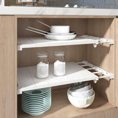Zdjęcie produktu dla Omgoods - Wysuwana półka do szafy, 42 cm, z regulowaną listwą napinającą