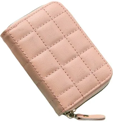 Image de Porte-cartes de crédit rose - Un petit compagnon de voyage très pratique