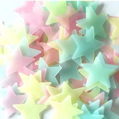 Produktbild von 100 Stück 3D-Sterne, die im Dunkeln leuchten – Leuchtende Wandaufkleber für Kinderzimmer, Wohnzimmer und Zuhause