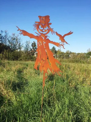 Produktbild von Edelrost Vogelscheuche 60x52cm + Stab Gartenstecker Rost Halloween Rostfigur rostige Gartendekoration