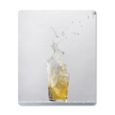 Produktbild von MuchoWow® Mauspad Mousepad Spritzendes Bier auf weißem Hintergrund 30x40 cm - Mousepads - Maus Mat - Pad - Mausunterlage - Mausmatten