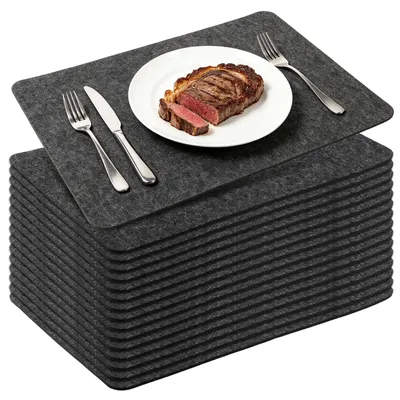 Zdjęcie produktu dla 16 sztuk zmywalnych podkładek filcowych - 43 x 32 cm na stół