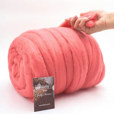 Produktbild von Hobby YARN - Softy Charme – 100% Schurwolle, 1kg, XXL Merino Filzwolle, extra dickes Filzgarn zum Trocken- & Nassfilzen 47602 Coral Bloom