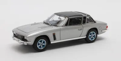 Productafbeelding van Matrix 1:43 Jensen Interceptor SIII Coupe, 1975 - zwart/zilver