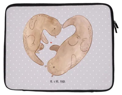 Produktbild von Mr. & Mrs. Panda Laptop Tasche Otter Herz 20 x 28 cm - Grau Pastell - Geschenk, Liebe, Laptoptasche, Case, Hochzeitstag, Hülle, Schutzhülle, Laptophülle
