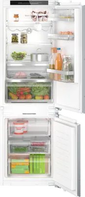 Produktbild von 55 cm breiter, weißer kühl-/gefrierschrank mit no-frost-funktion und 260 l nutzinhalt Bosch KIN86ADB0