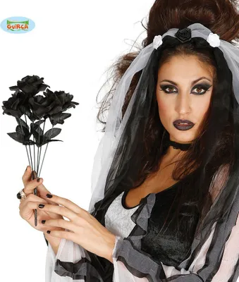 Image de Bouquet De Roses Noires 35 Cms.