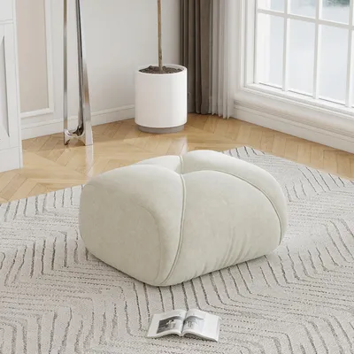 Imagen del producto de Taburete Elowin, color beige claro, con tejido de chenilla. Taburete acolchado ergonómico con espuma 32D, dimensiones 78x76x45 cm. Base antideslizante, ideal para el salón
