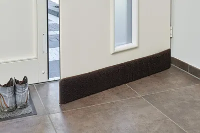 Zdjęcie produktu dla K. & N. Wełniana uszczelka przeciwwiatrowa do drzwi 80 cm, brązowa