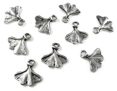 Produktbild von Vintageparts Anhänger Ginkgoblatt Metall antik silberfarben 13 x 13 mm für Ketten und Ohrringe, 12 Stück