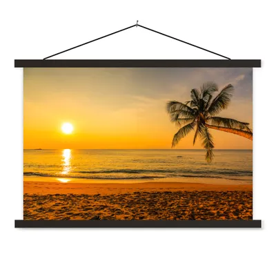 Produktbild von MuchoWow® Textilposter Palme - Strand - Sonnenuntergang - Meer 60x40 cm mit schwarzem Rahmen - Hölzernes