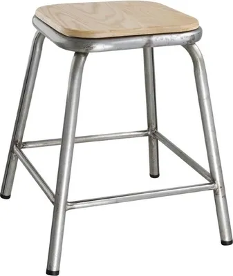 Produktbild von Bolero Cantina Niedrige Hocker Aus Stahl Mit Holzsitz (4 Stück)