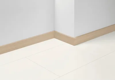 Produktbild von Sockelleiste SL18 Eiche E007 2200 x 70 x 16,5 mm