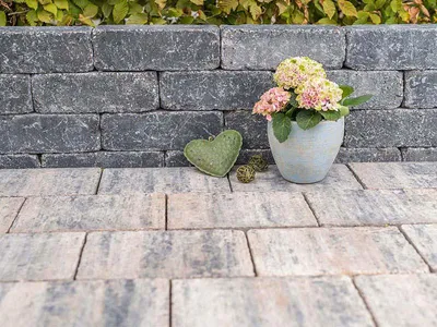 Produktbild von Diephaus Mauerstein Antik Gek. Pico Basalt 30/10/10 Cm