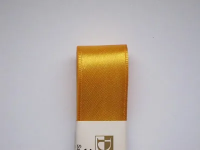 Produktbild von STOFF- BAND Doppelsatin farbig GOLDINA 25 mm/3m MELONE