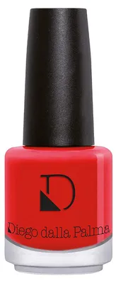 Imagen del producto de Diego Dalla Palma Makeup. Esmalte de uñas sin tolueno, cobertura total. Color: 224, "Pasión Roja". 14 ml. *Producto de prueba