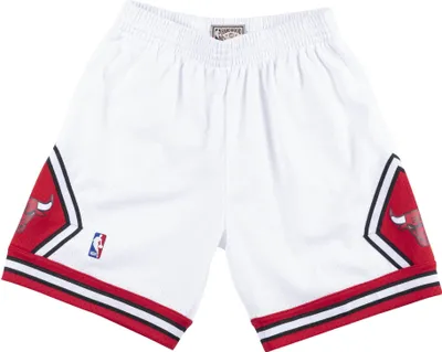 Produktbild von Mitchell & Ness Road 97-98 Swingman Shorts Chicago Bulls weiß/rot S