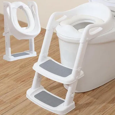 Produktbild von Famanu Kindertoilettensitz mit Treppe - weich gepolstert, für Jungen und Mädchen