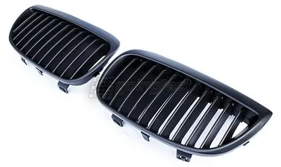 Obrázok produktu pre Športový predný spojler (mriežka) čiernej farby pre BMW 1 (E81 / E87) modelového ročníka 20