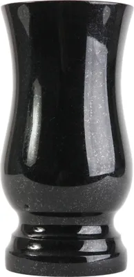 Immagine prodotto di Vaso tombale grande in granito nero svedese con foro di drenaggio